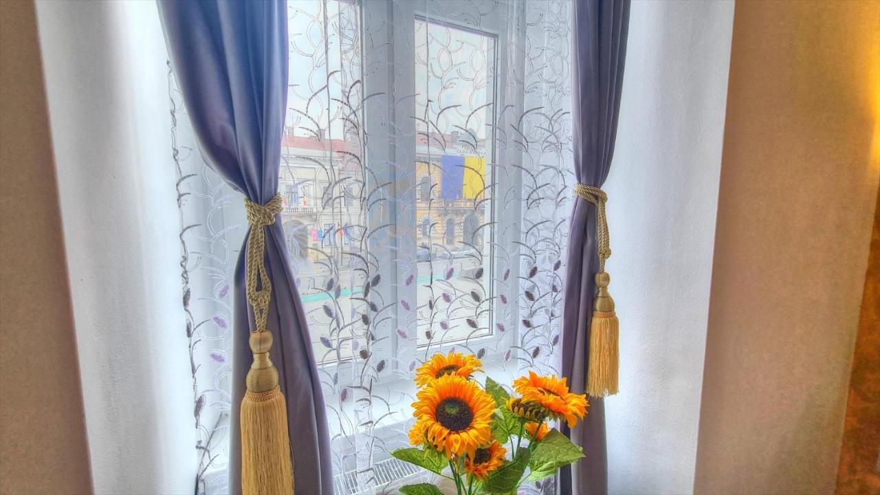 Апартаменти Royal Mansion In Unirii Square Клуж-Напока Екстер'єр фото